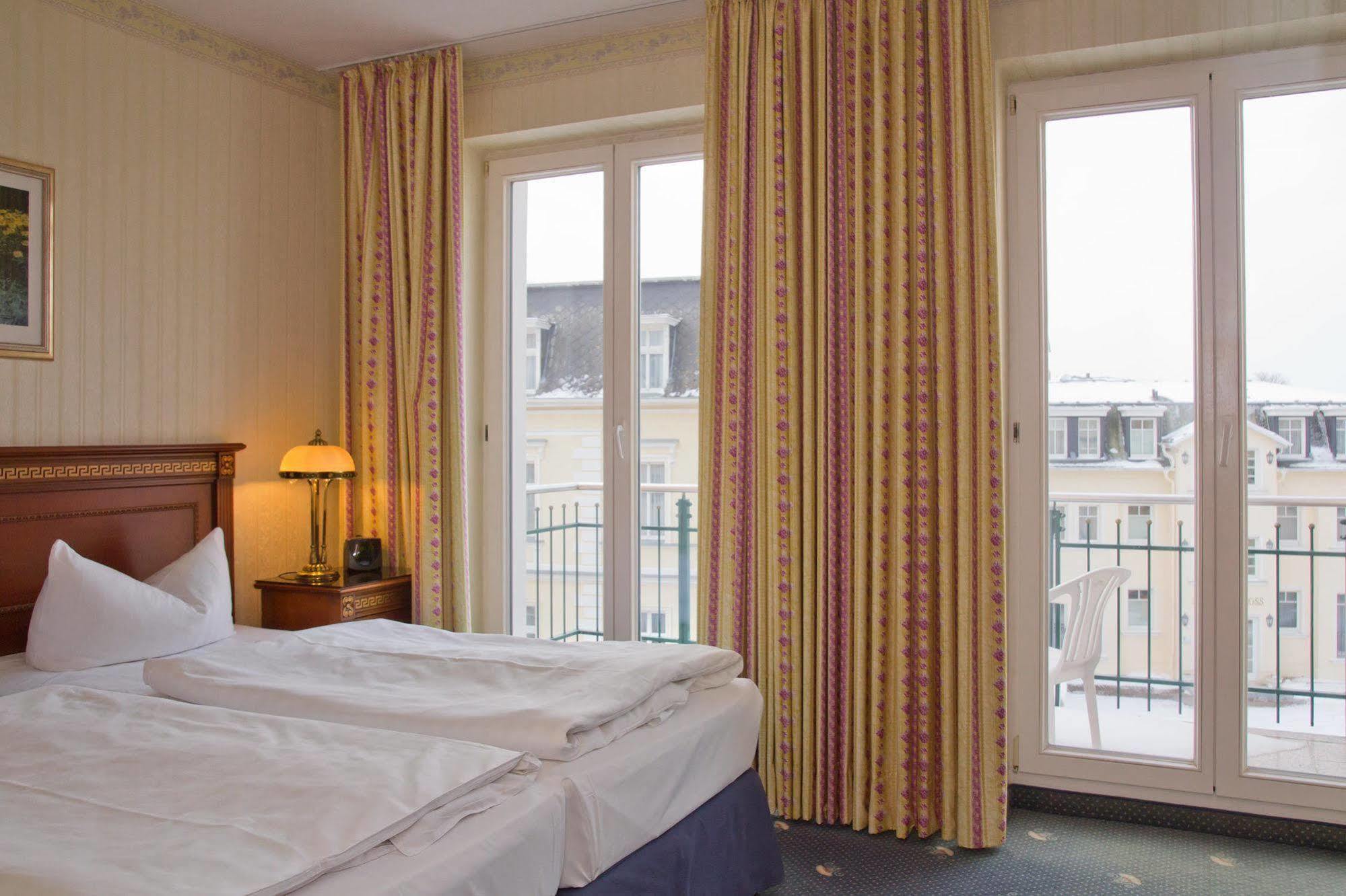 Seetelhotel Ostseehotel Ahlbeck Ahlbeck  Esterno foto